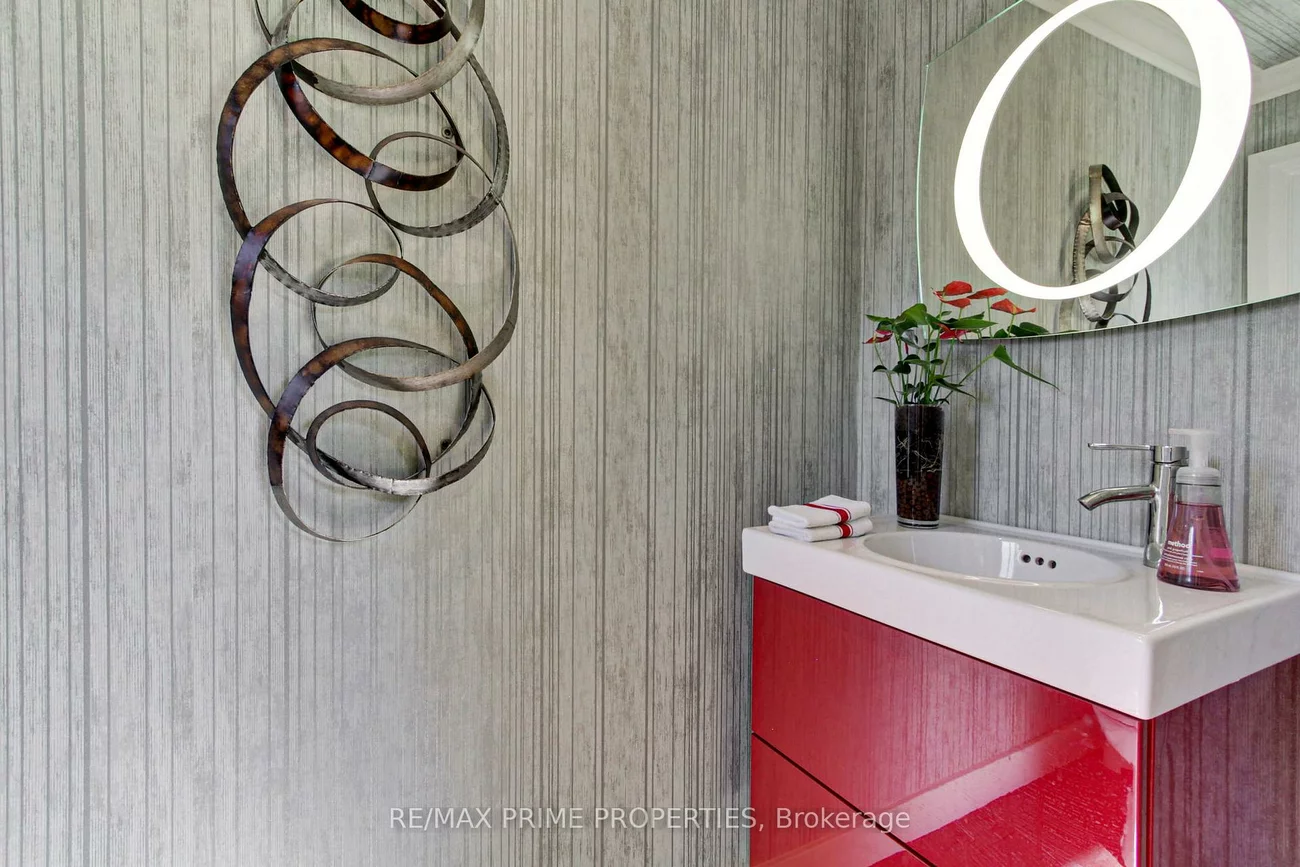 18, Testa, Queensville, East Gwillimbury