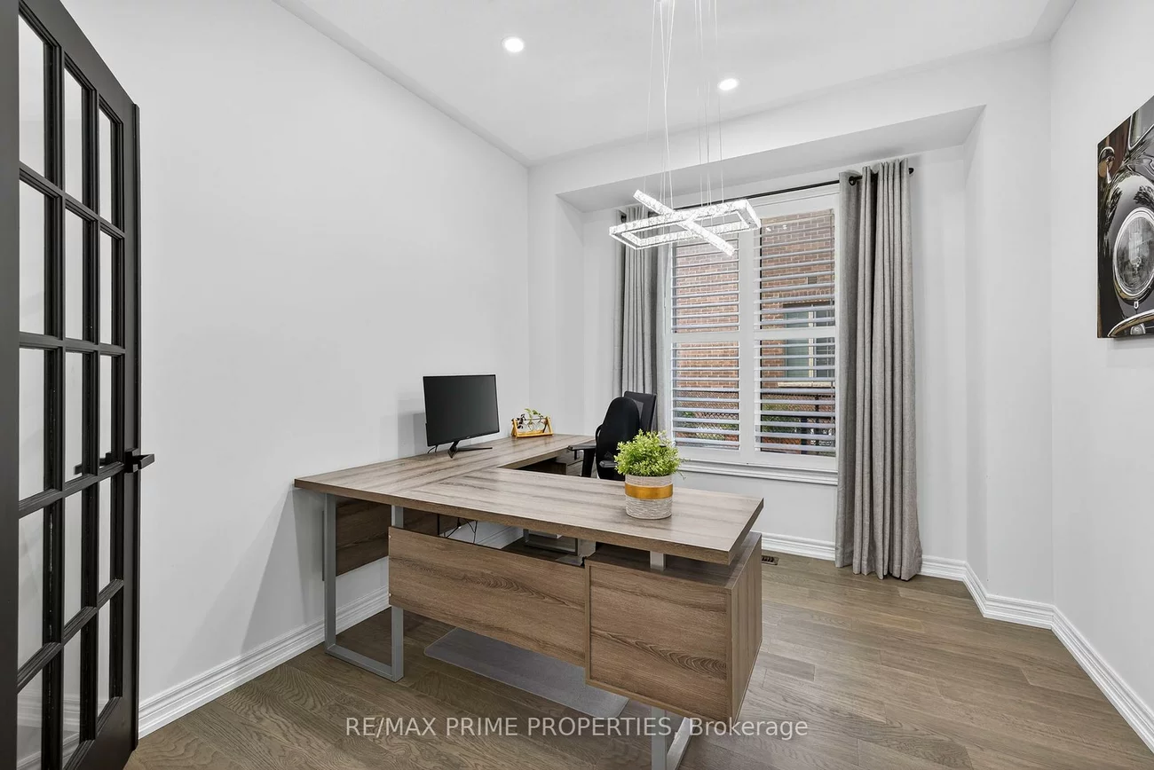 32, Frederick Taylor, Mt Albert, East Gwillimbury