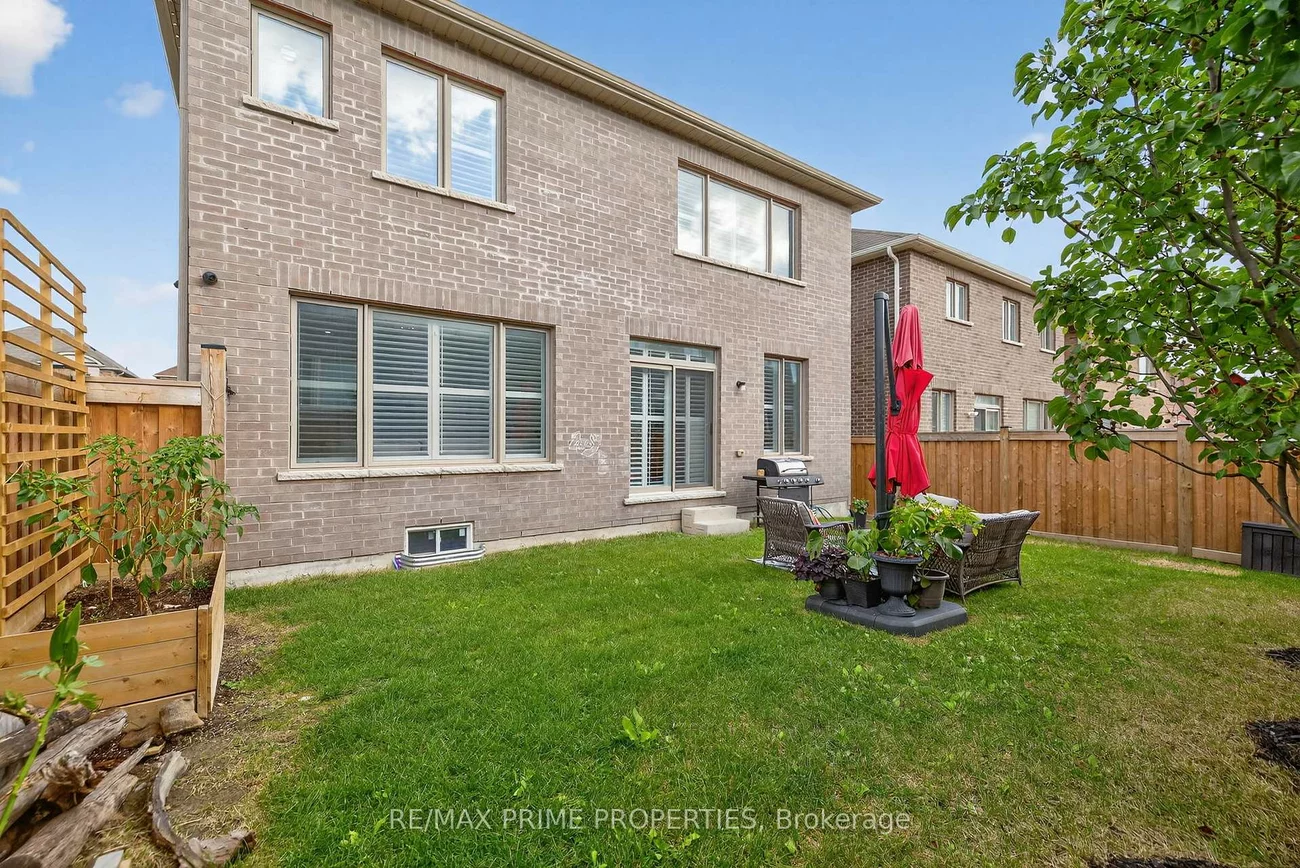 32, Frederick Taylor, Mt Albert, East Gwillimbury