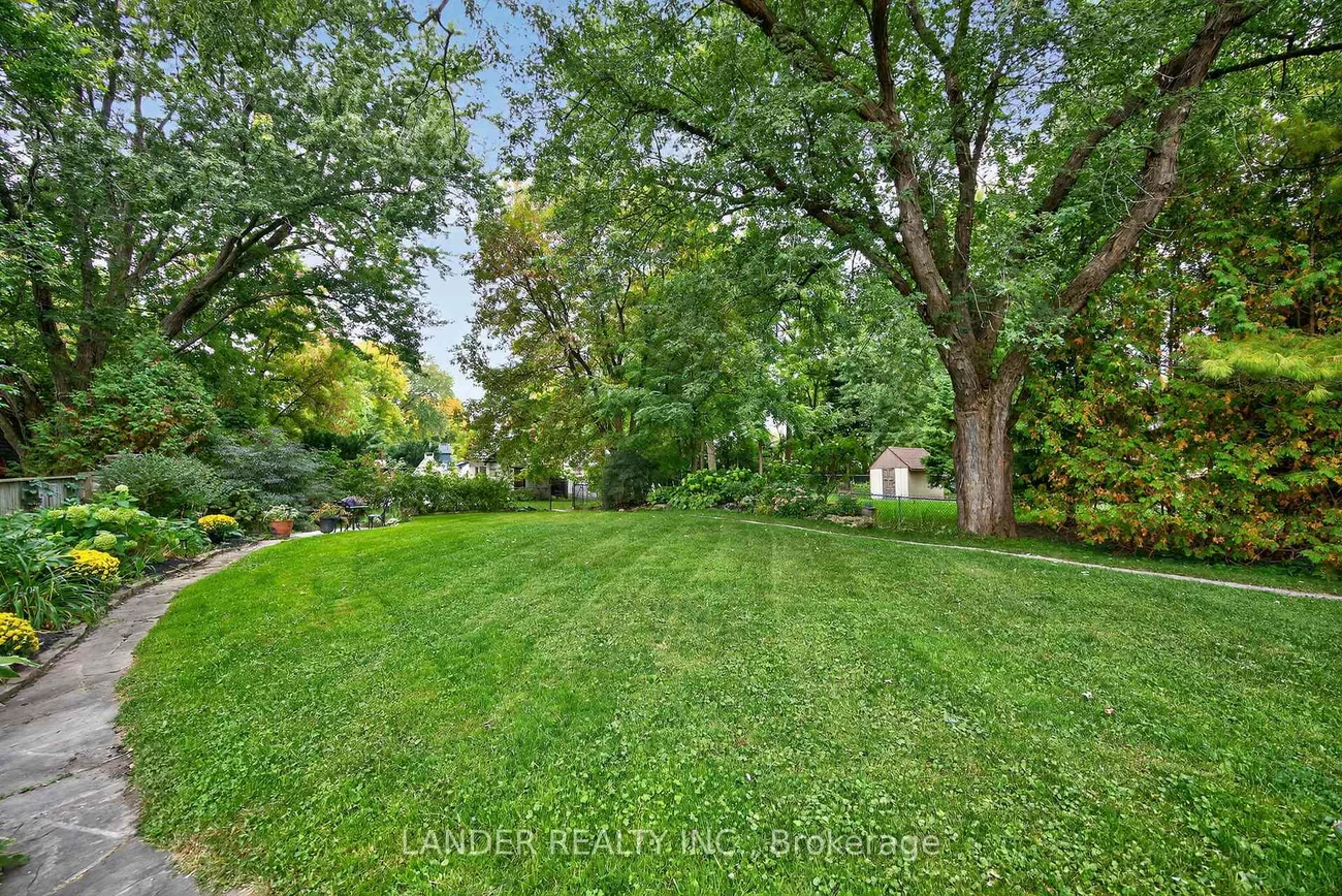 10, Charles, Sharon, East Gwillimbury