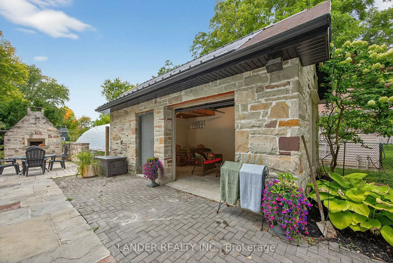 10, Charles, Sharon, East Gwillimbury