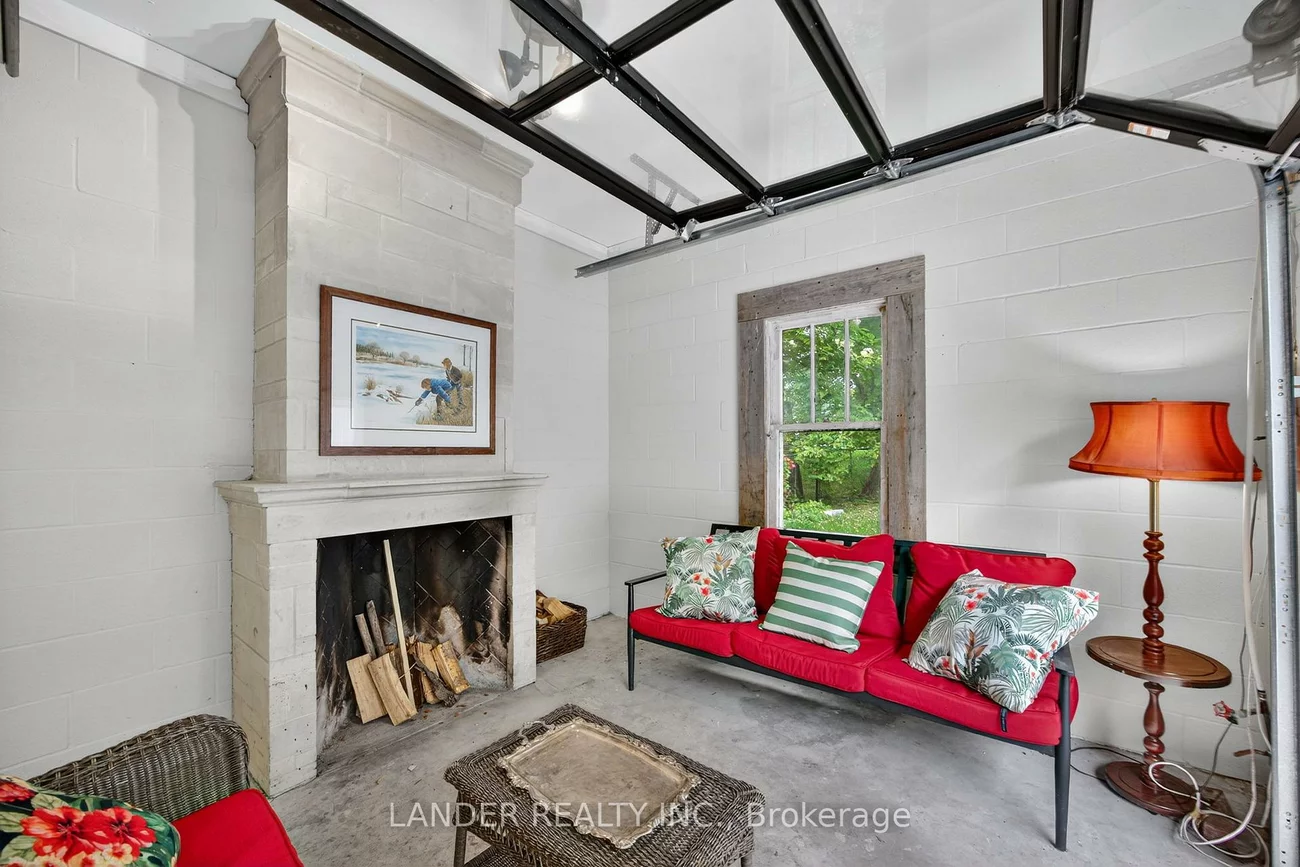 10, Charles, Sharon, East Gwillimbury