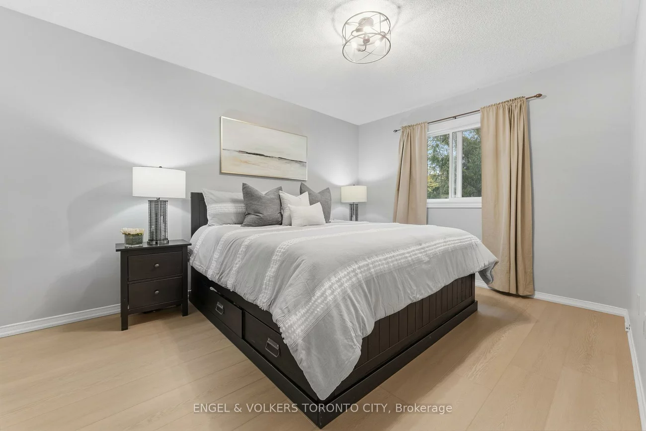 6, Kingsgate, Mt Albert, East Gwillimbury