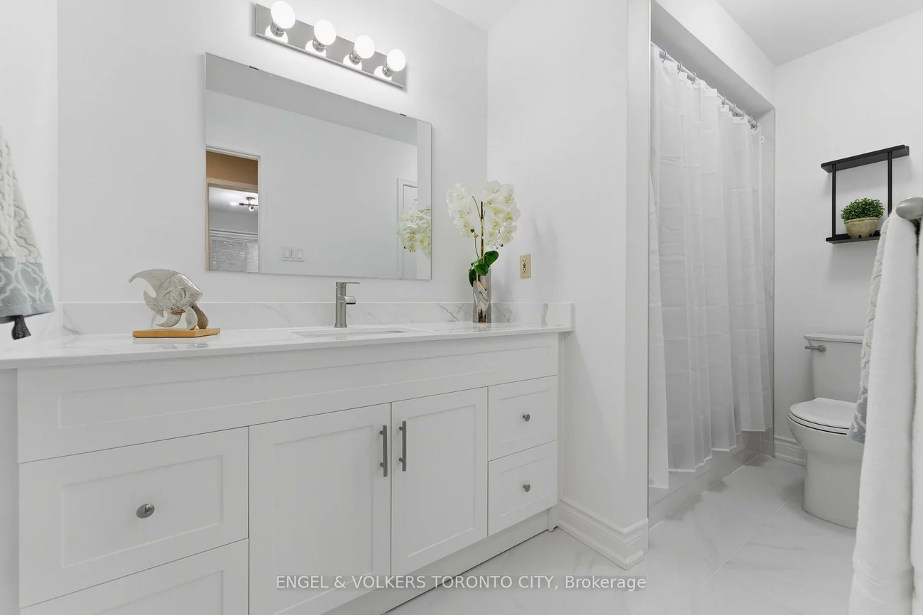 6, Kingsgate, Mt Albert, East Gwillimbury