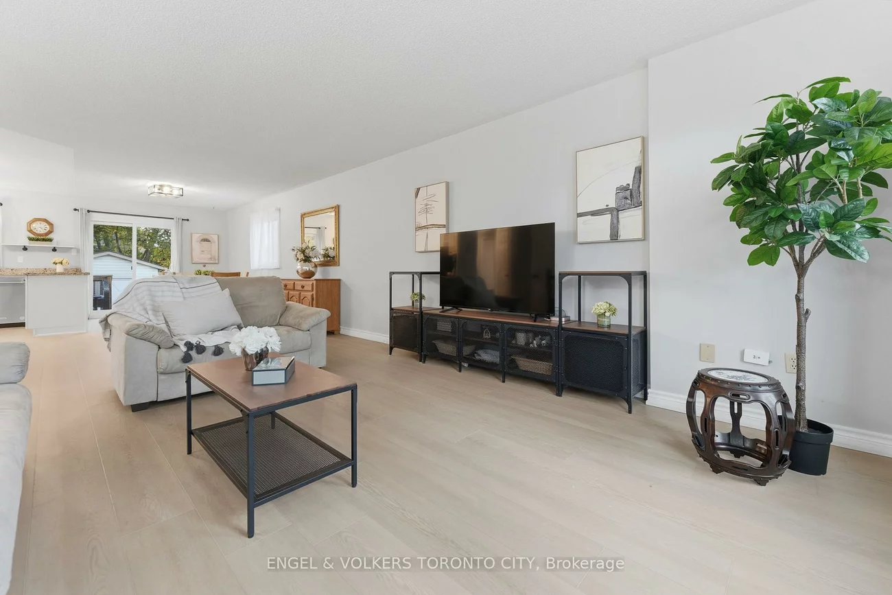 6, Kingsgate, Mt Albert, East Gwillimbury