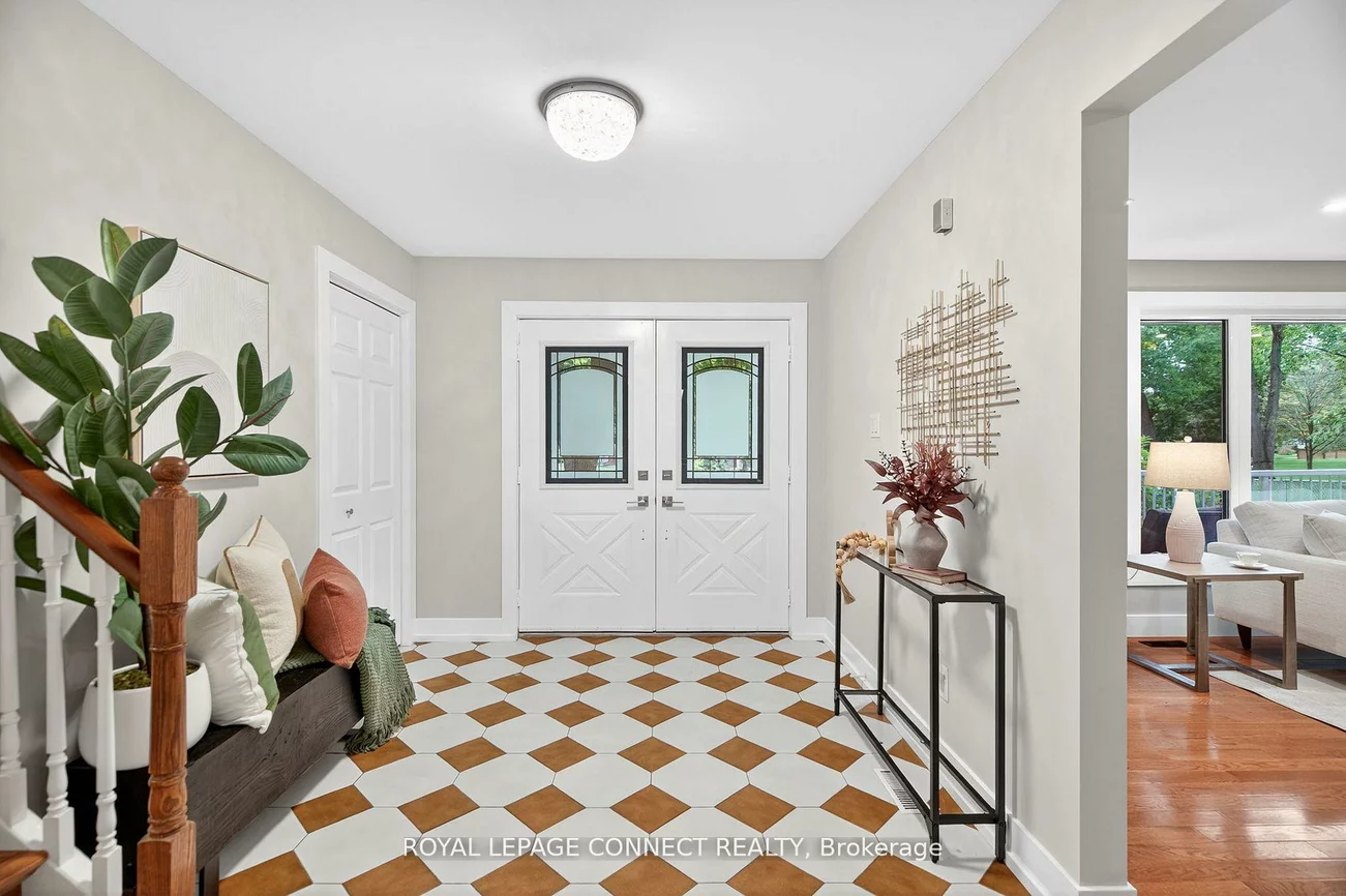 10, Donaldson, Holland Landing, East Gwillimbury