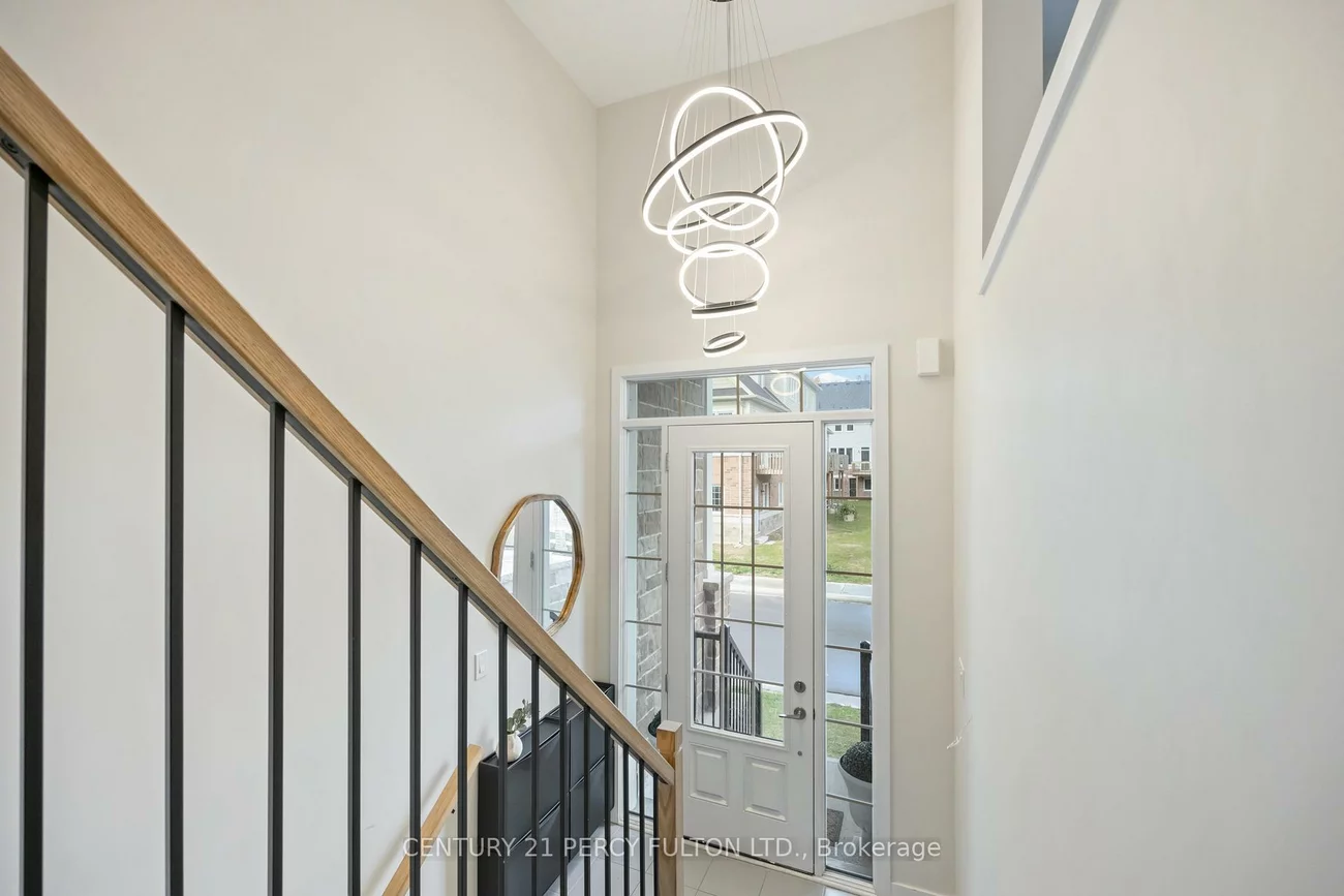 102, Lyall Stokes, Mt Albert, East Gwillimbury