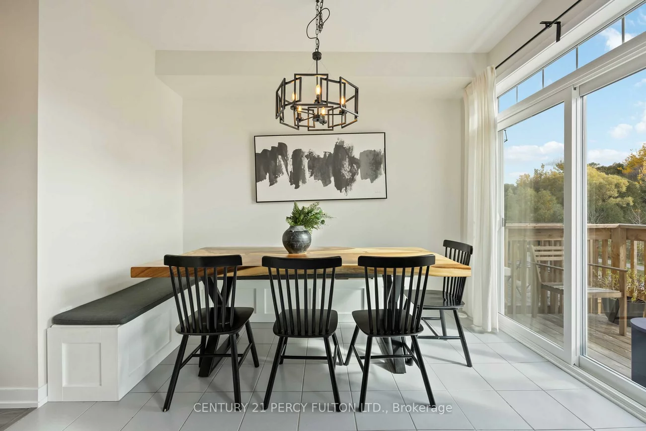 102, Lyall Stokes, Mt Albert, East Gwillimbury