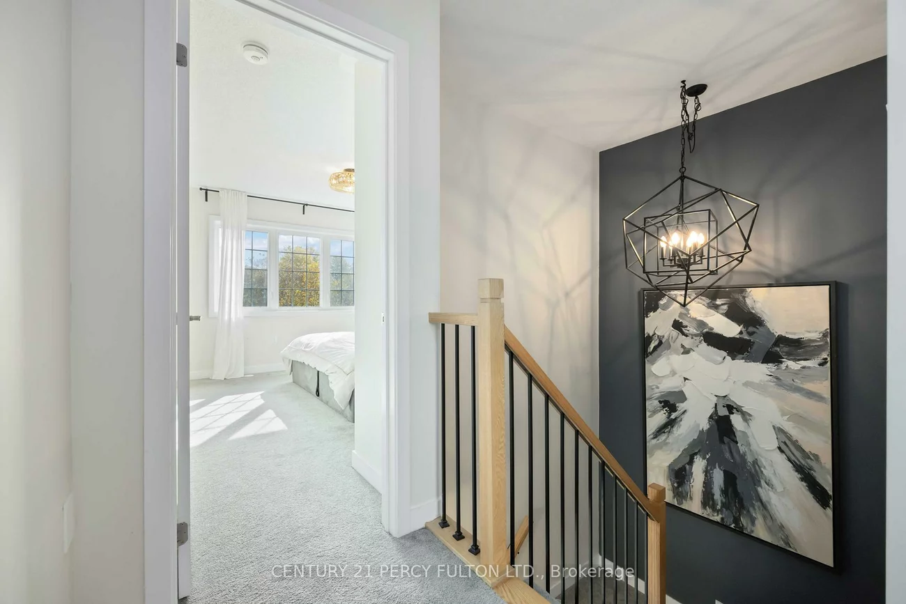 102, Lyall Stokes, Mt Albert, East Gwillimbury