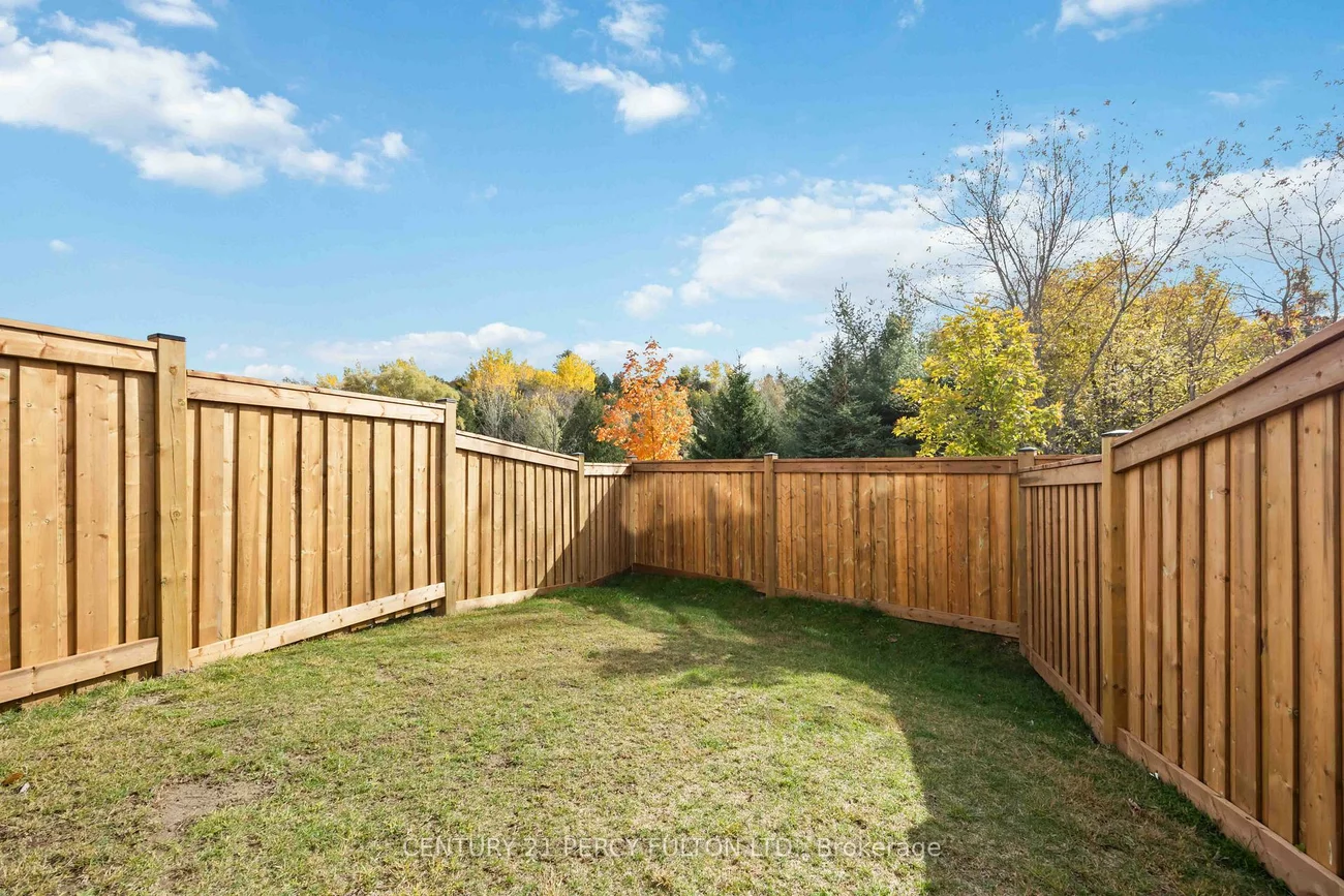 102, Lyall Stokes, Mt Albert, East Gwillimbury