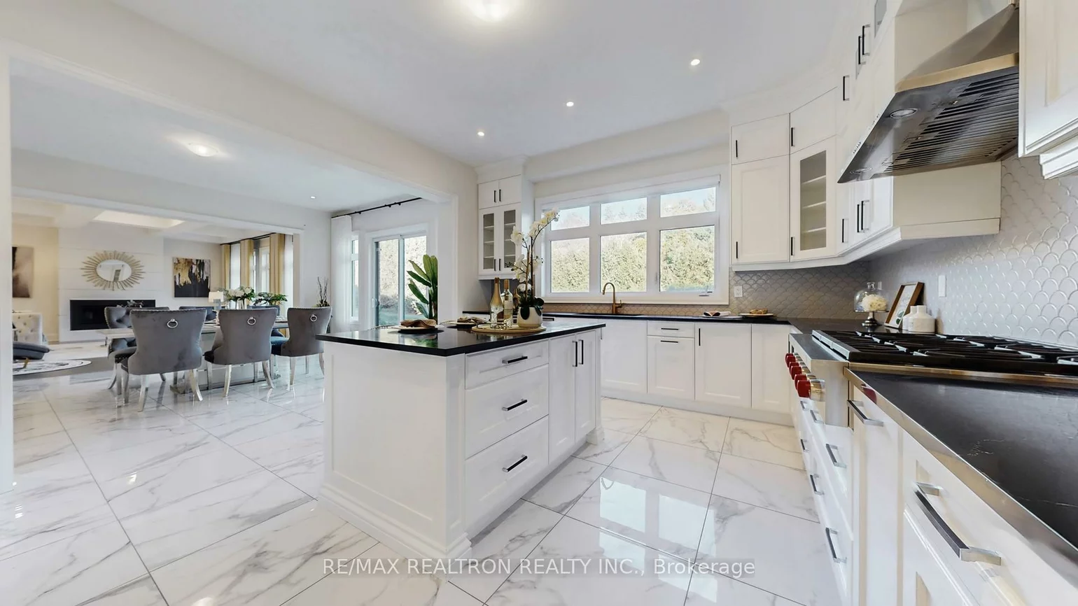 33, Upbound, Holland Landing, East Gwillimbury