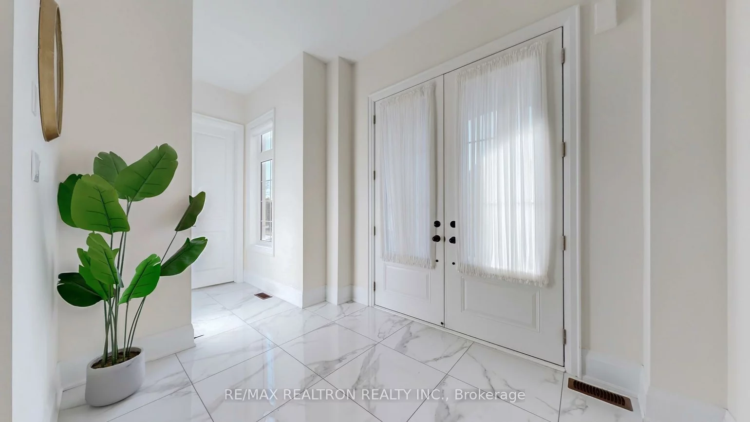 33, Upbound, Holland Landing, East Gwillimbury