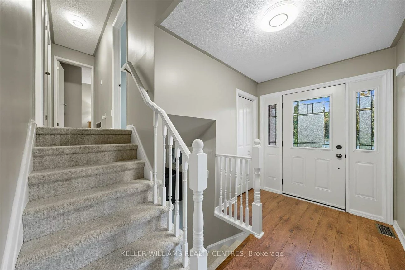 21, Valentini, Holland Landing, East Gwillimbury