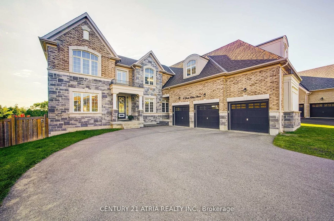 10, Gladys Rolling, Mt Albert, East Gwillimbury