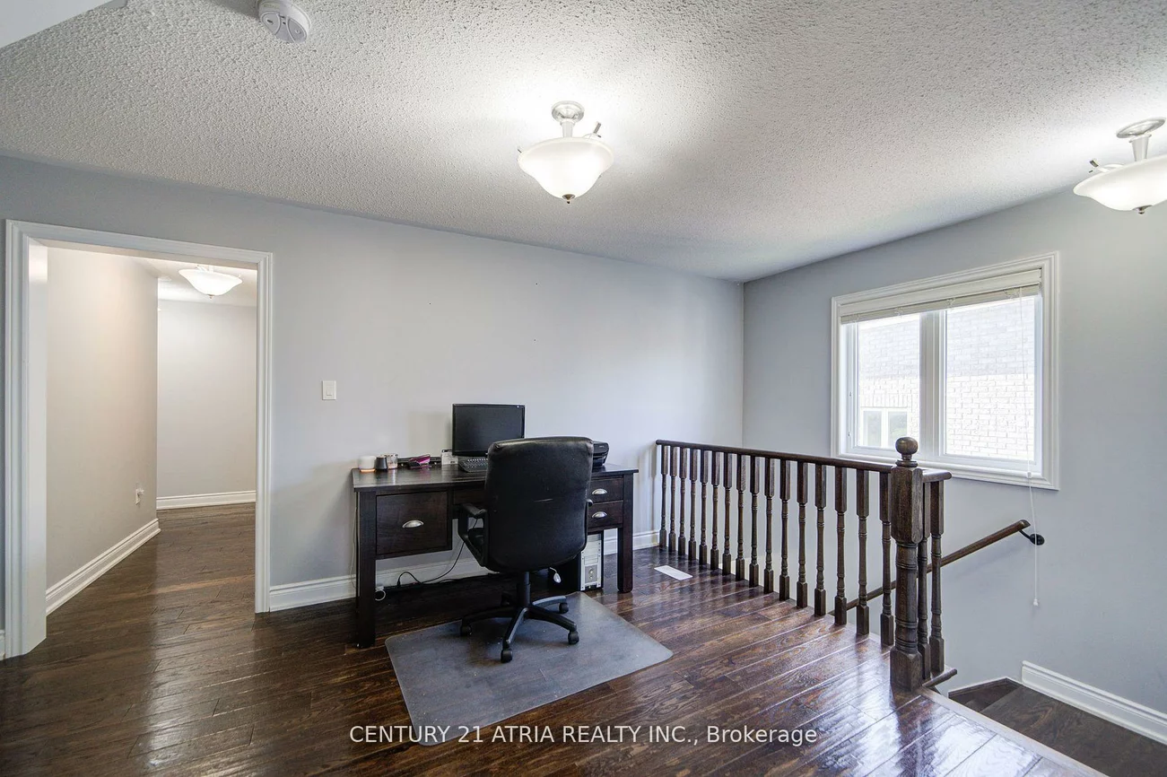 10, Gladys Rolling, Mt Albert, East Gwillimbury