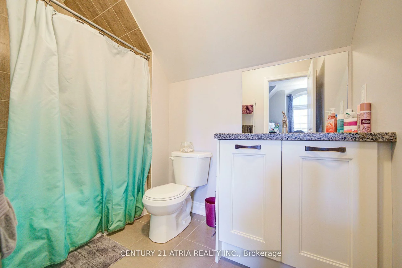 10, Gladys Rolling, Mt Albert, East Gwillimbury