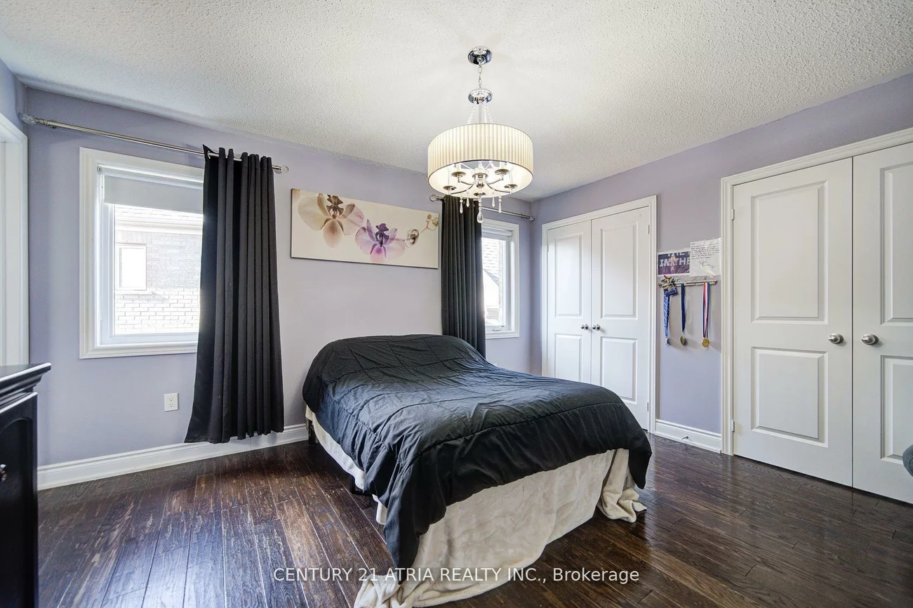 10, Gladys Rolling, Mt Albert, East Gwillimbury