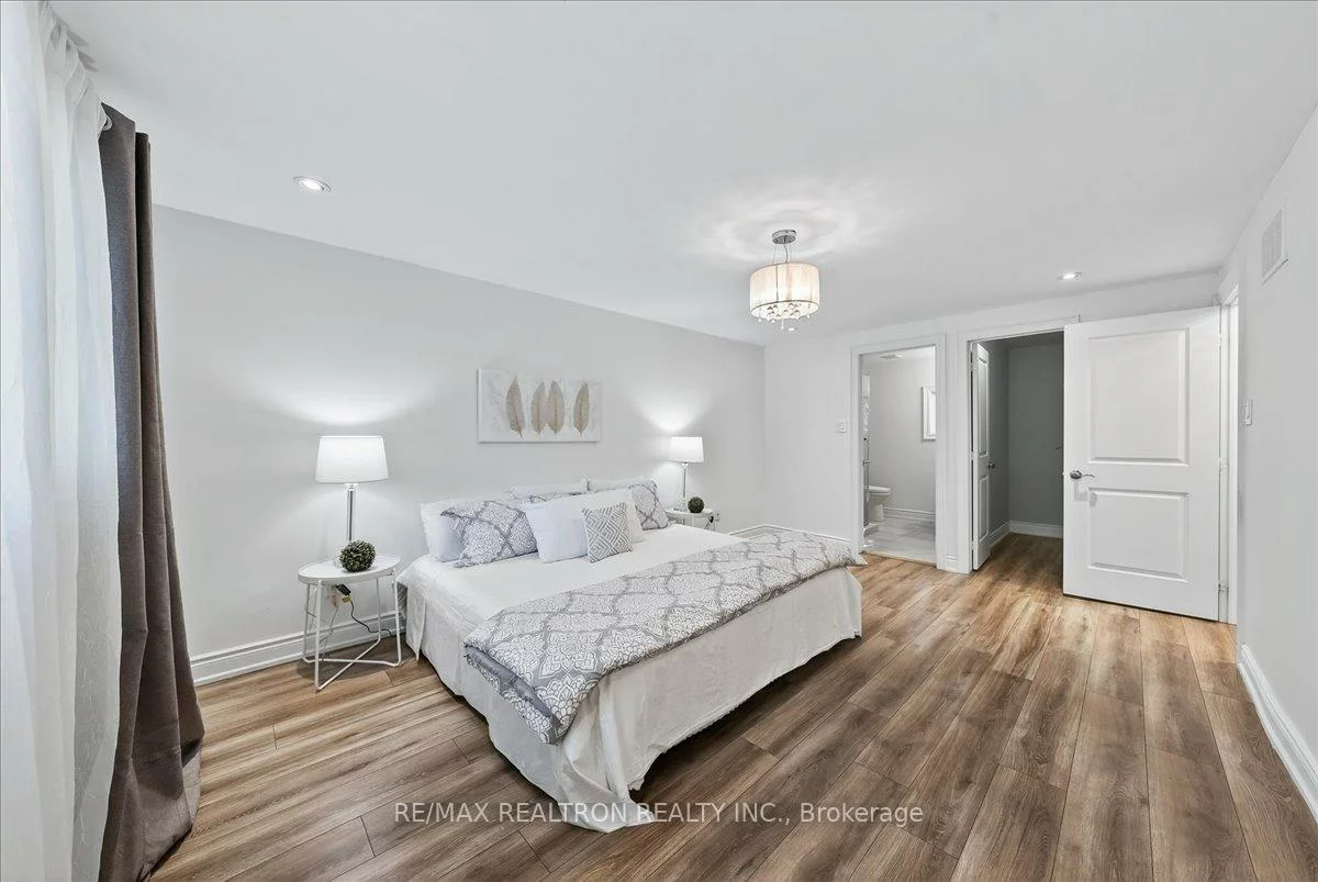 7, Grist Mill, Holland Landing, East Gwillimbury