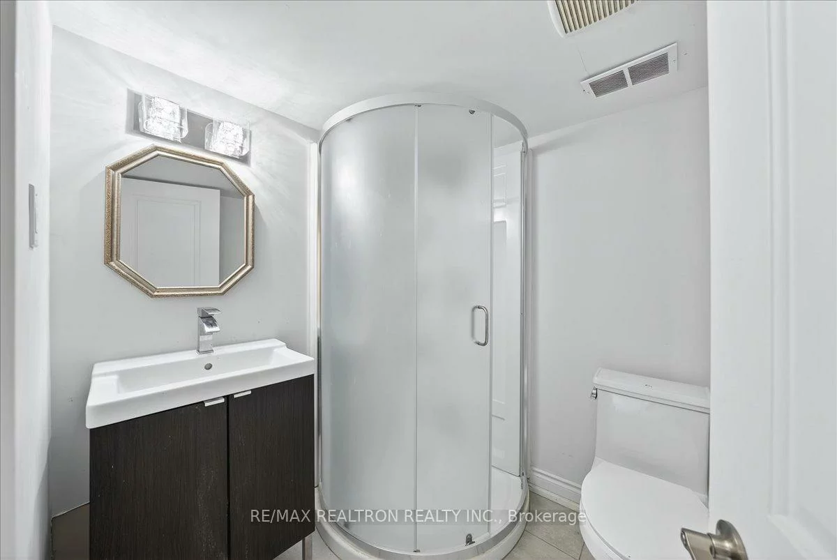 7, Grist Mill, Holland Landing, East Gwillimbury