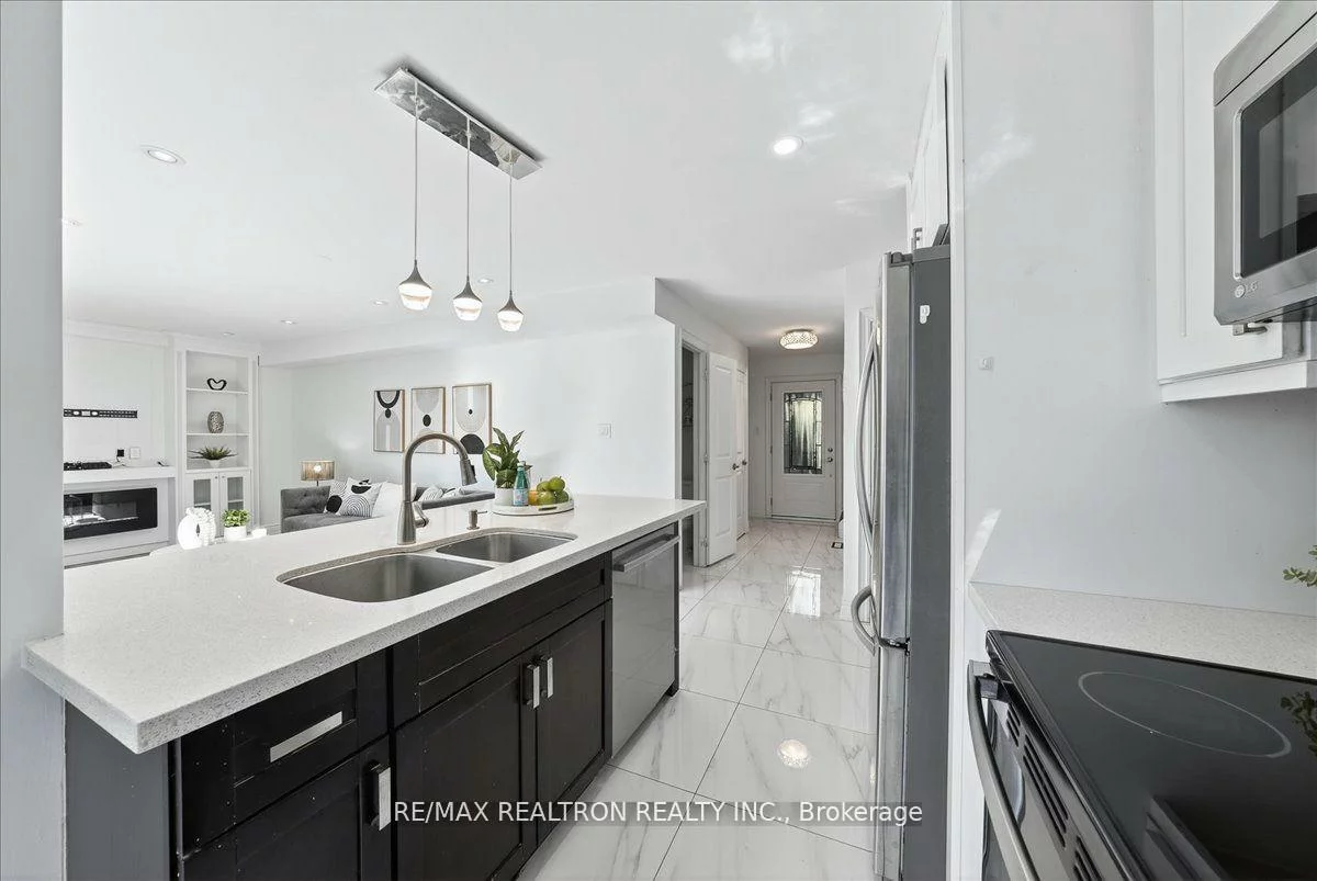 7, Grist Mill, Holland Landing, East Gwillimbury