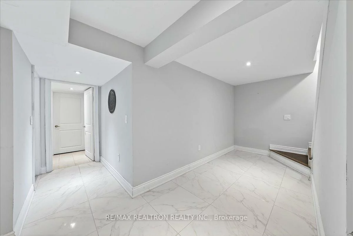 7, Grist Mill, Holland Landing, East Gwillimbury