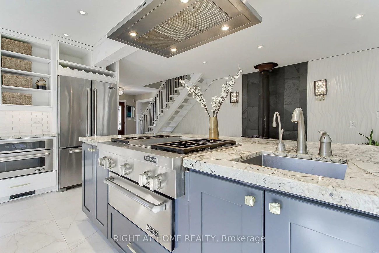 45, Pleasant, Holland Landing, East Gwillimbury