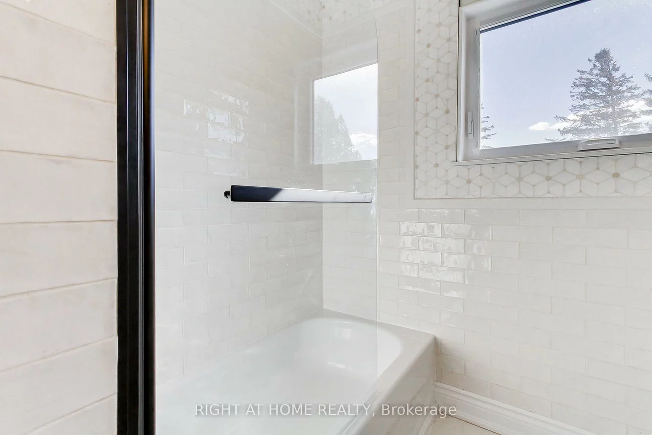 45, Pleasant, Holland Landing, East Gwillimbury