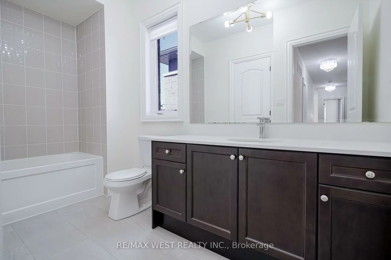 106, Silk Twist, Holland Landing, East Gwillimbury