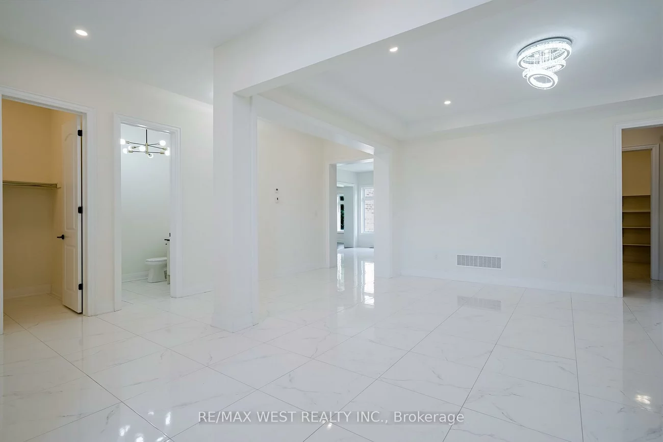 106, Silk Twist, Holland Landing, East Gwillimbury