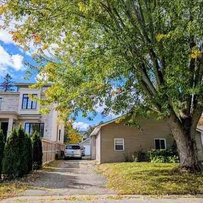 26, River, Holland Landing, East Gwillimbury