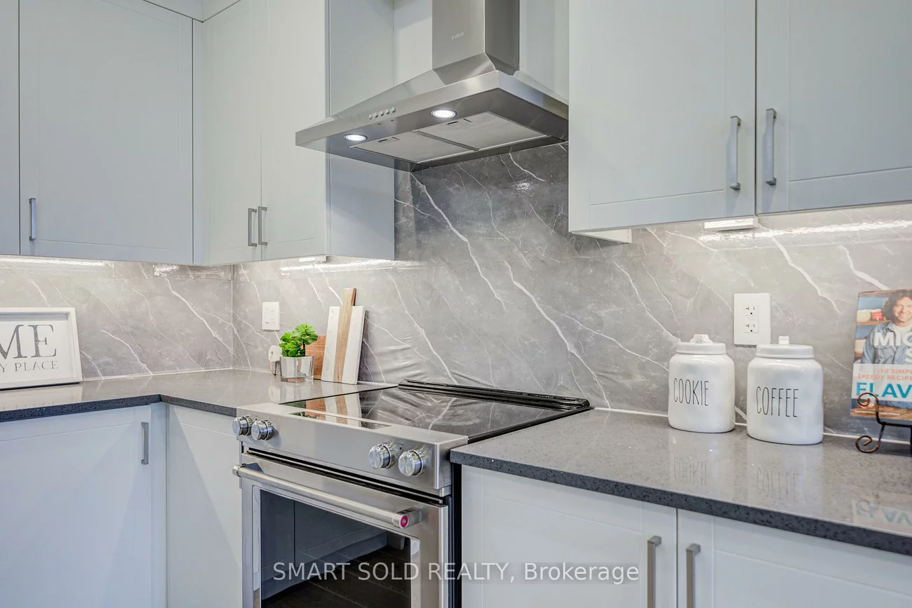 112, Carriage Shop, Queensville, East Gwillimbury