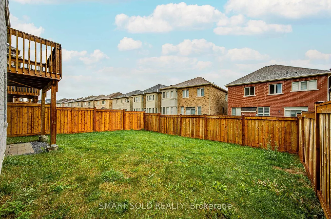 112, Carriage Shop, Queensville, East Gwillimbury