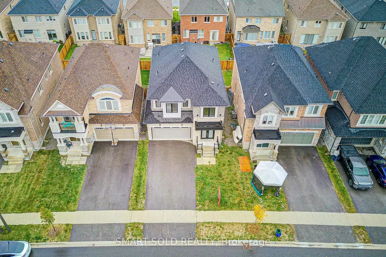 112, Carriage Shop, Queensville, East Gwillimbury