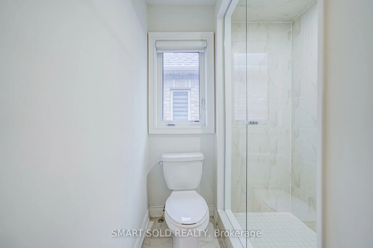 112, Carriage Shop, Queensville, East Gwillimbury