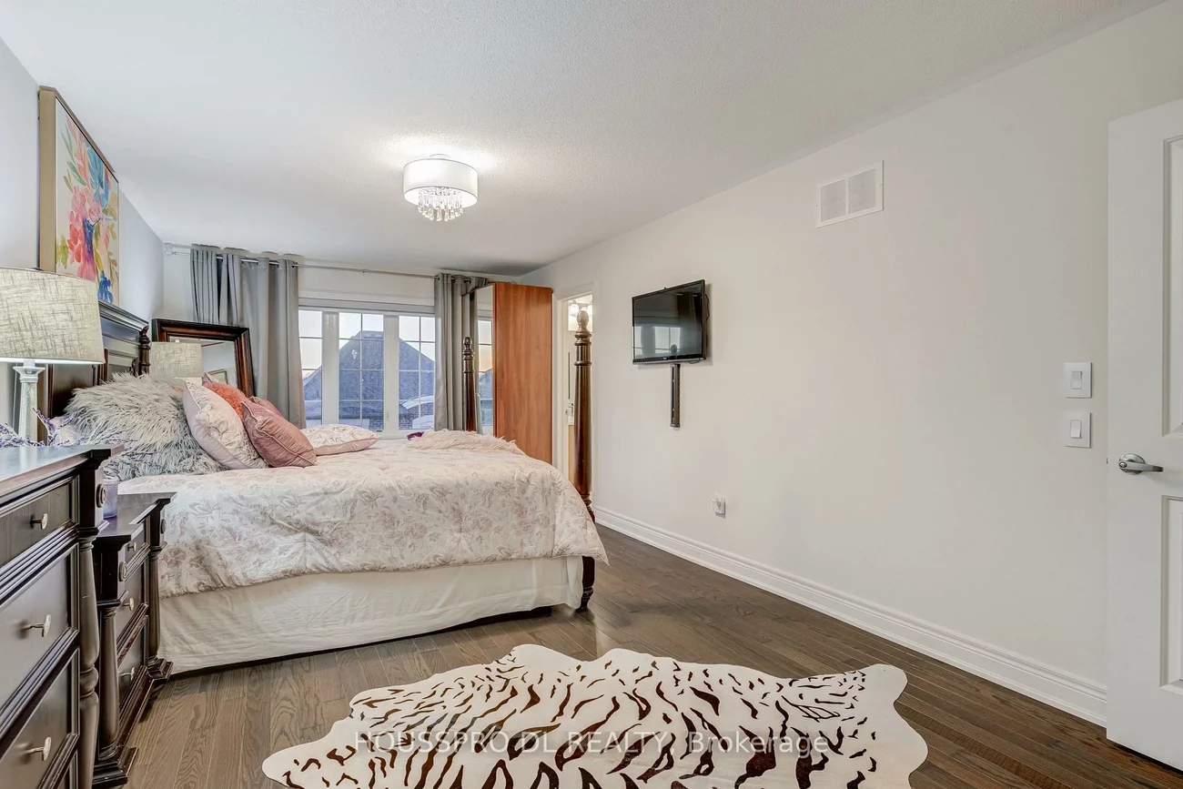 136, Carriage Shop, Queensville, East Gwillimbury