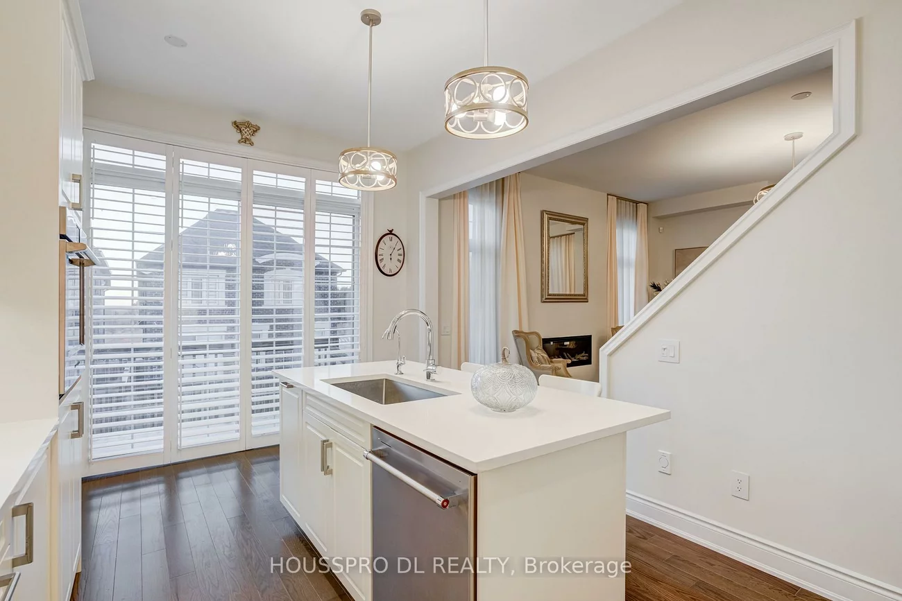 136, Carriage Shop, Queensville, East Gwillimbury