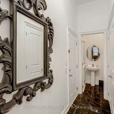 136, Carriage Shop, Queensville, East Gwillimbury