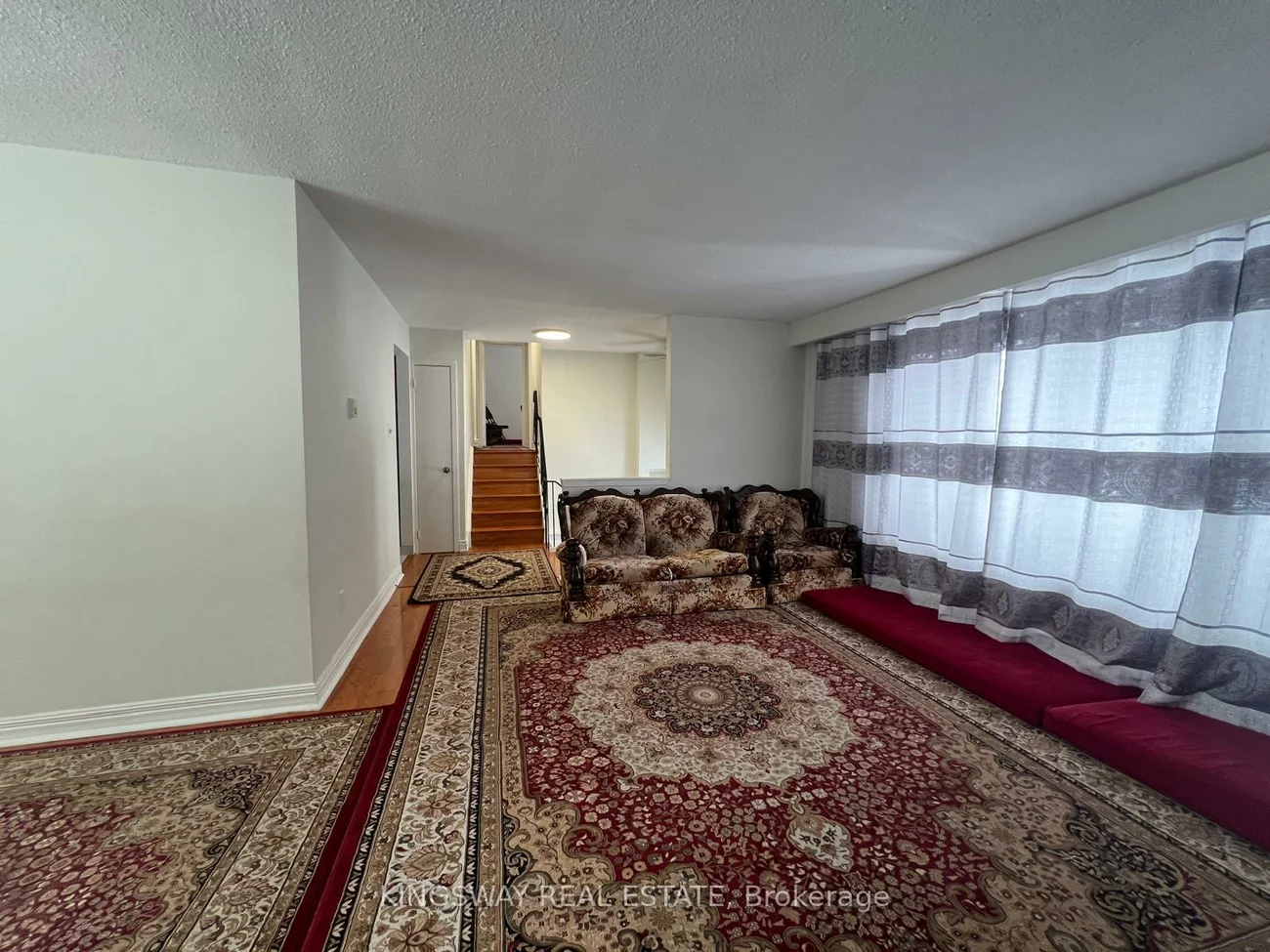 100, River, Holland Landing, East Gwillimbury