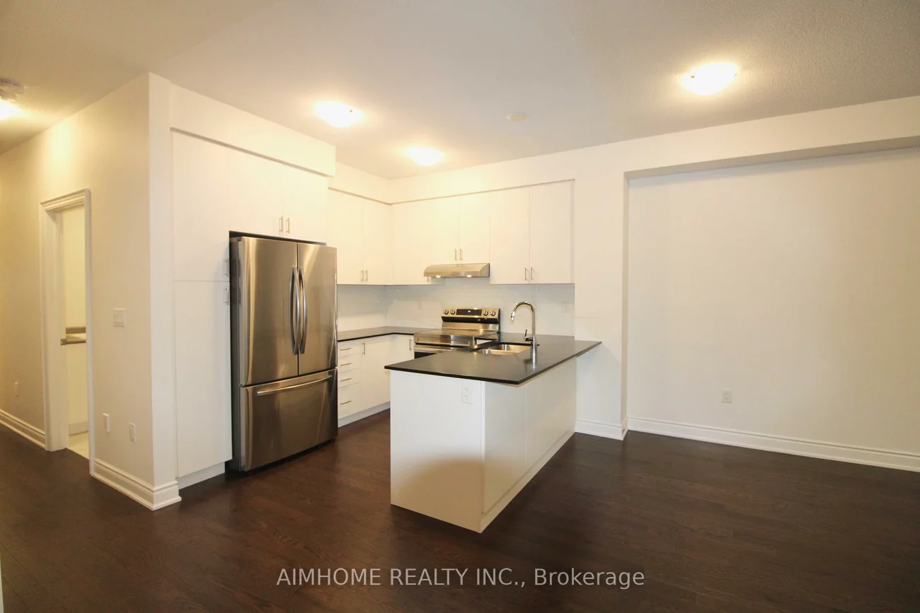 3, Terrain, Holland Landing, East Gwillimbury