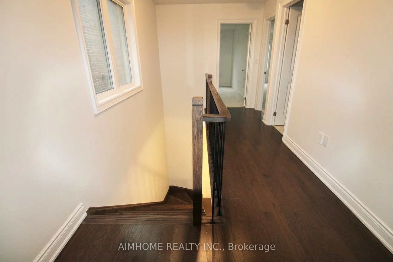 3, Terrain, Holland Landing, East Gwillimbury