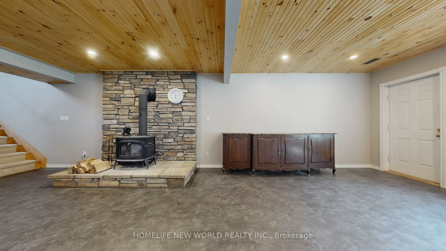 18770, Leslie, Sharon, East Gwillimbury