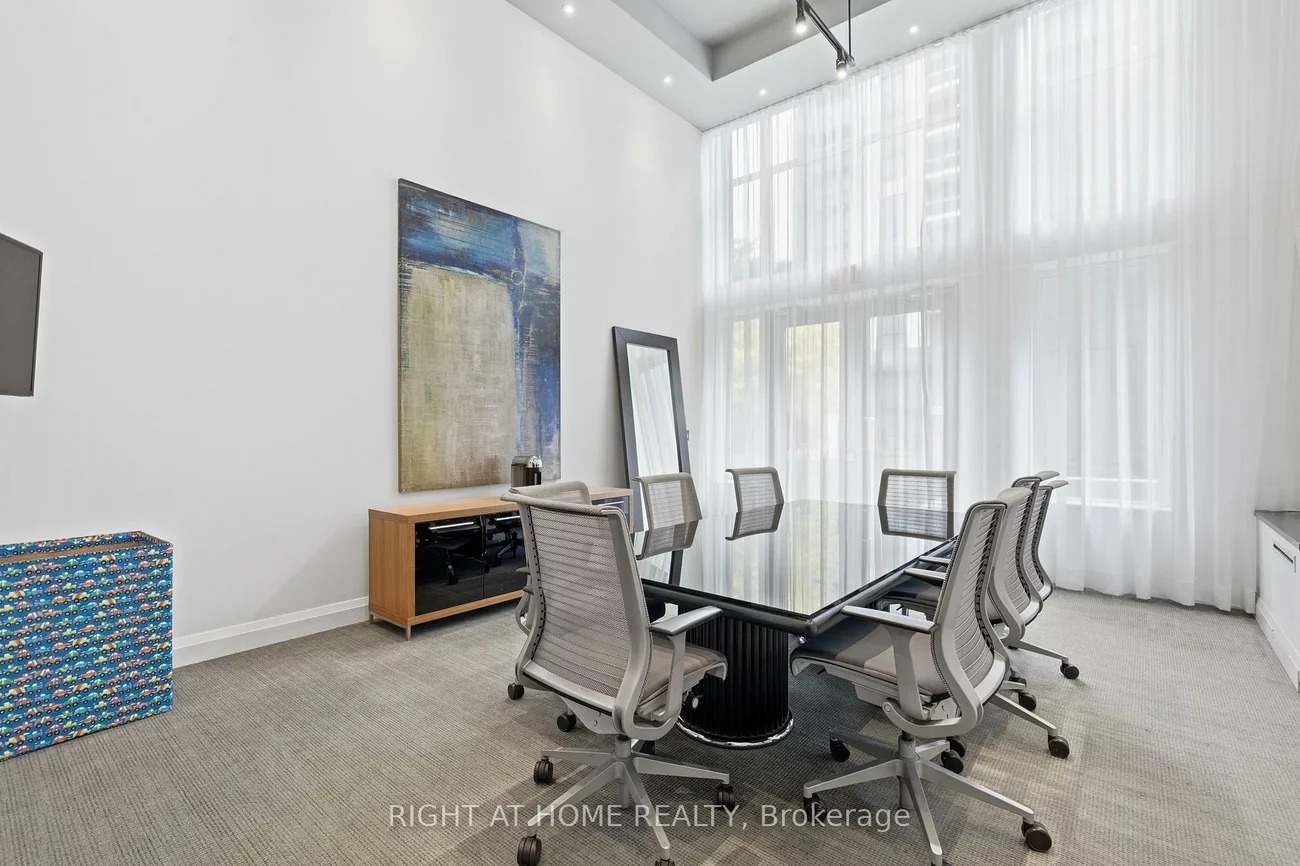 310, Silk Twist, Holland Landing, East Gwillimbury