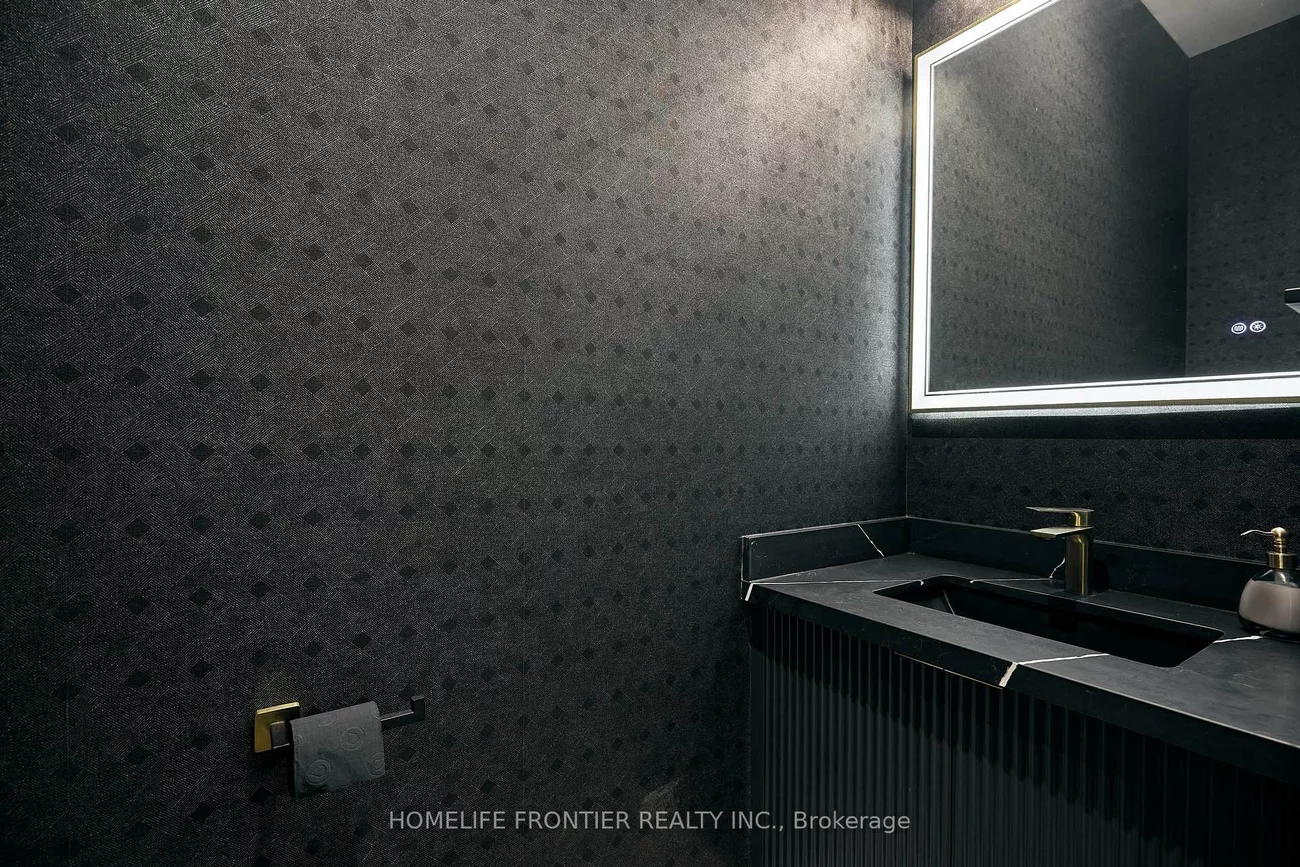 296, Ben Sinclair, Queensville, East Gwillimbury