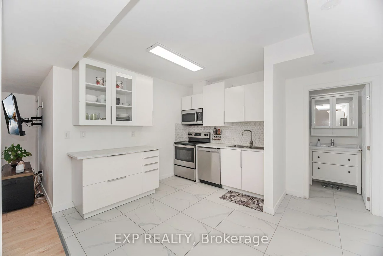 33, Charlotte Abby, Holland Landing, East Gwillimbury