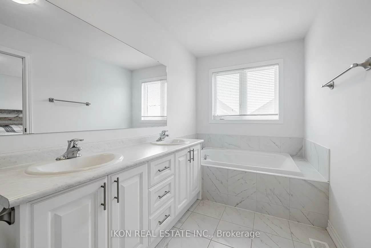 33, Robb Thompson, Mt Albert, East Gwillimbury