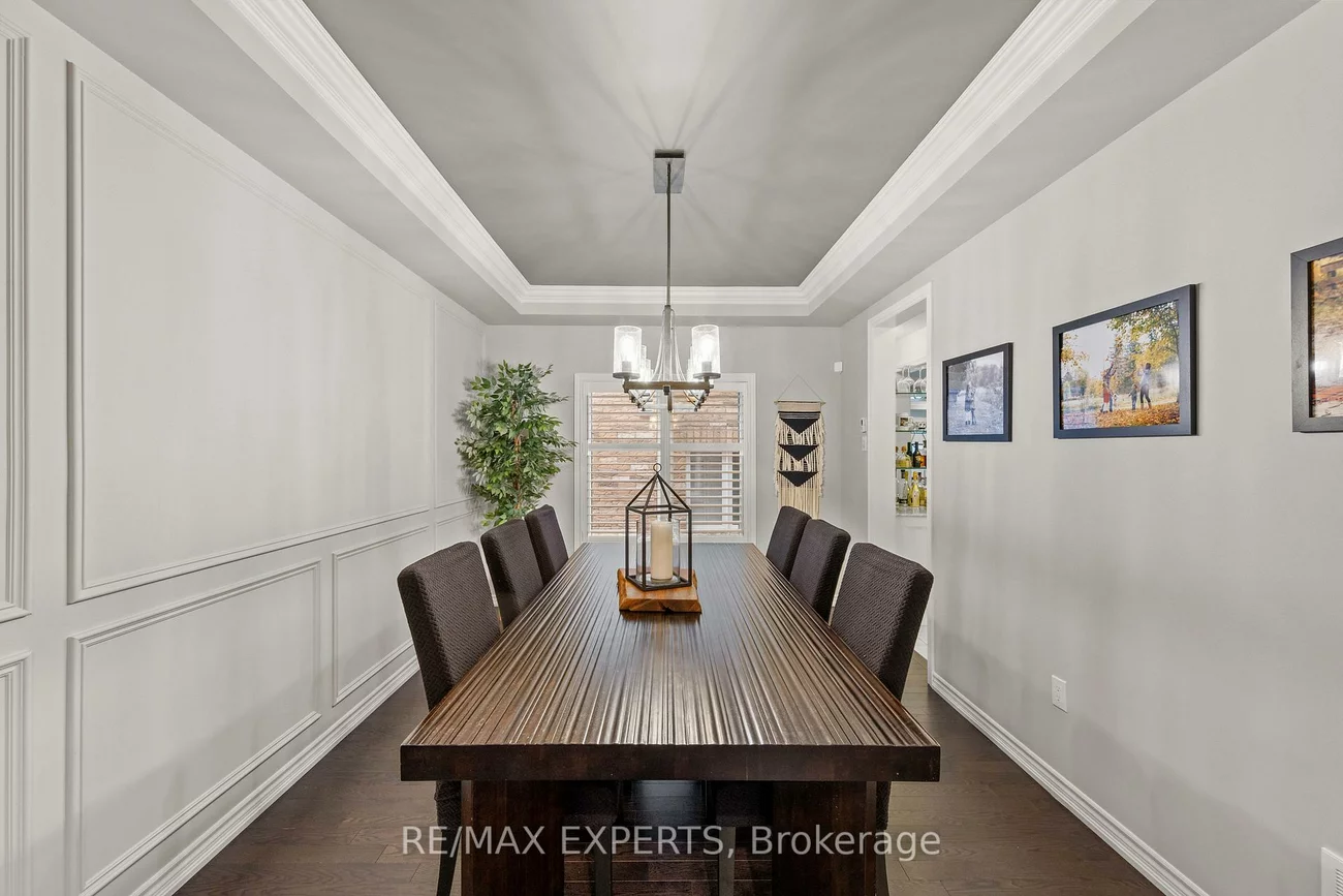 48, Manor Glen, Mt Albert, East Gwillimbury