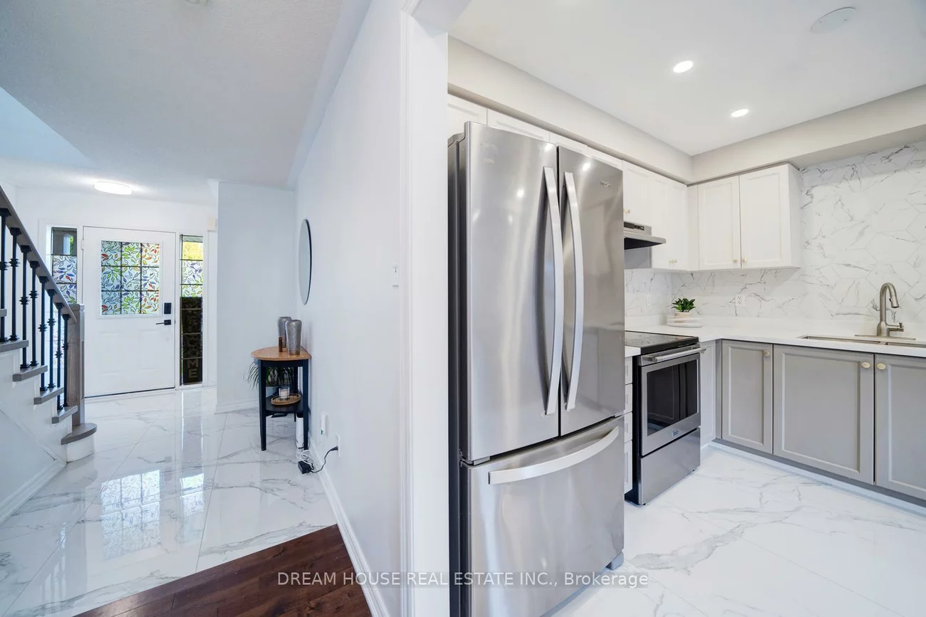 417, King, Mt Albert, East Gwillimbury