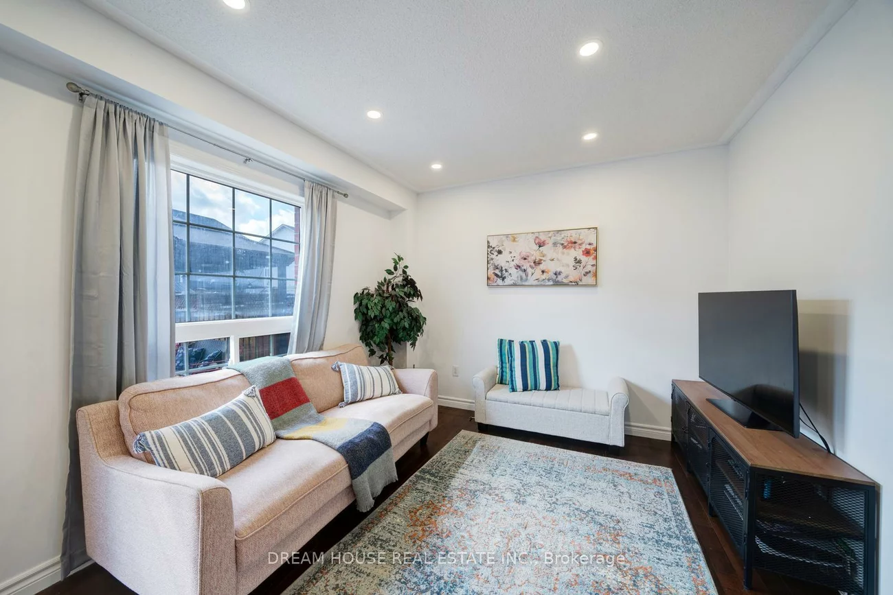 417, King, Mt Albert, East Gwillimbury