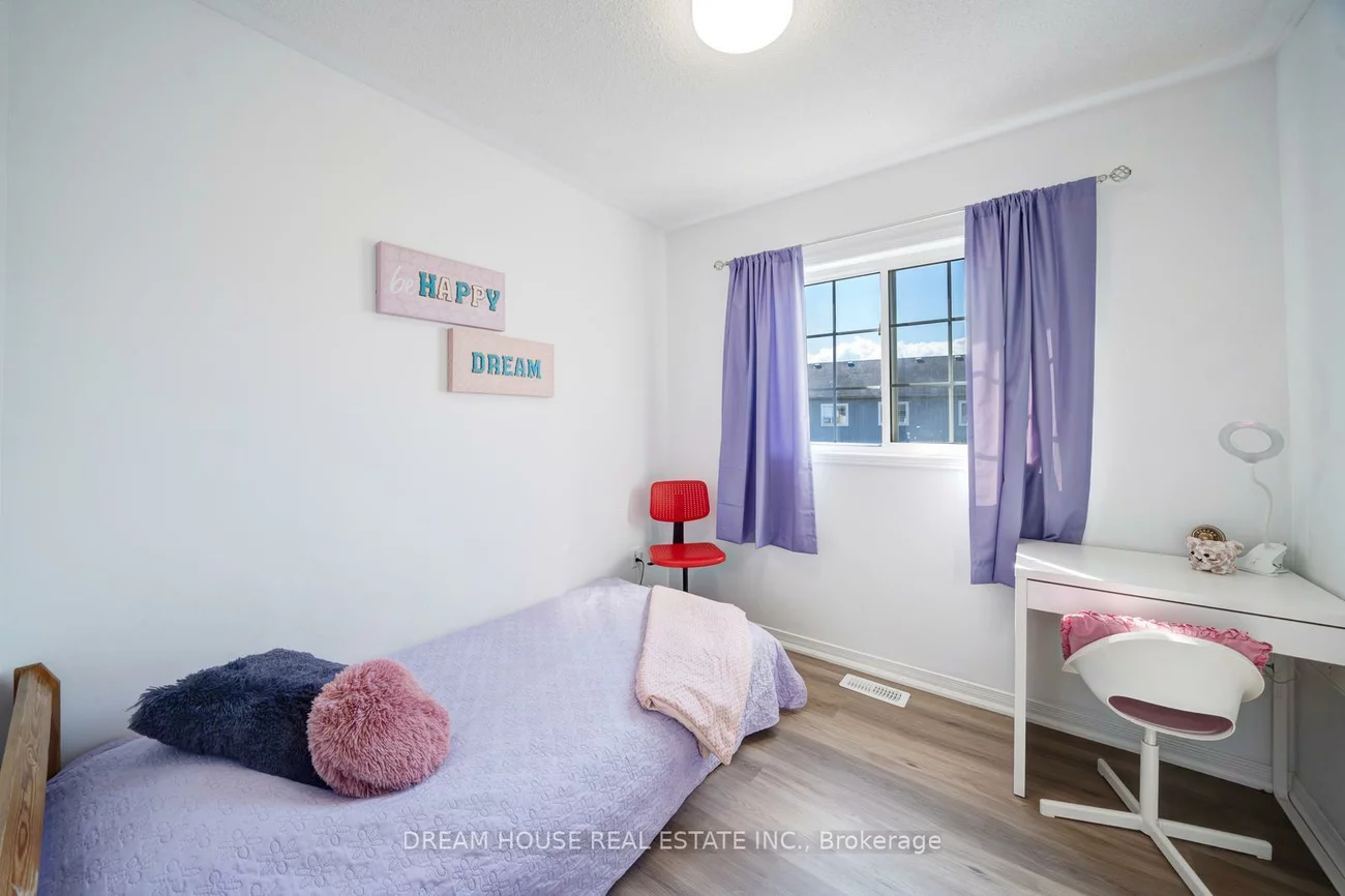 417, King, Mt Albert, East Gwillimbury