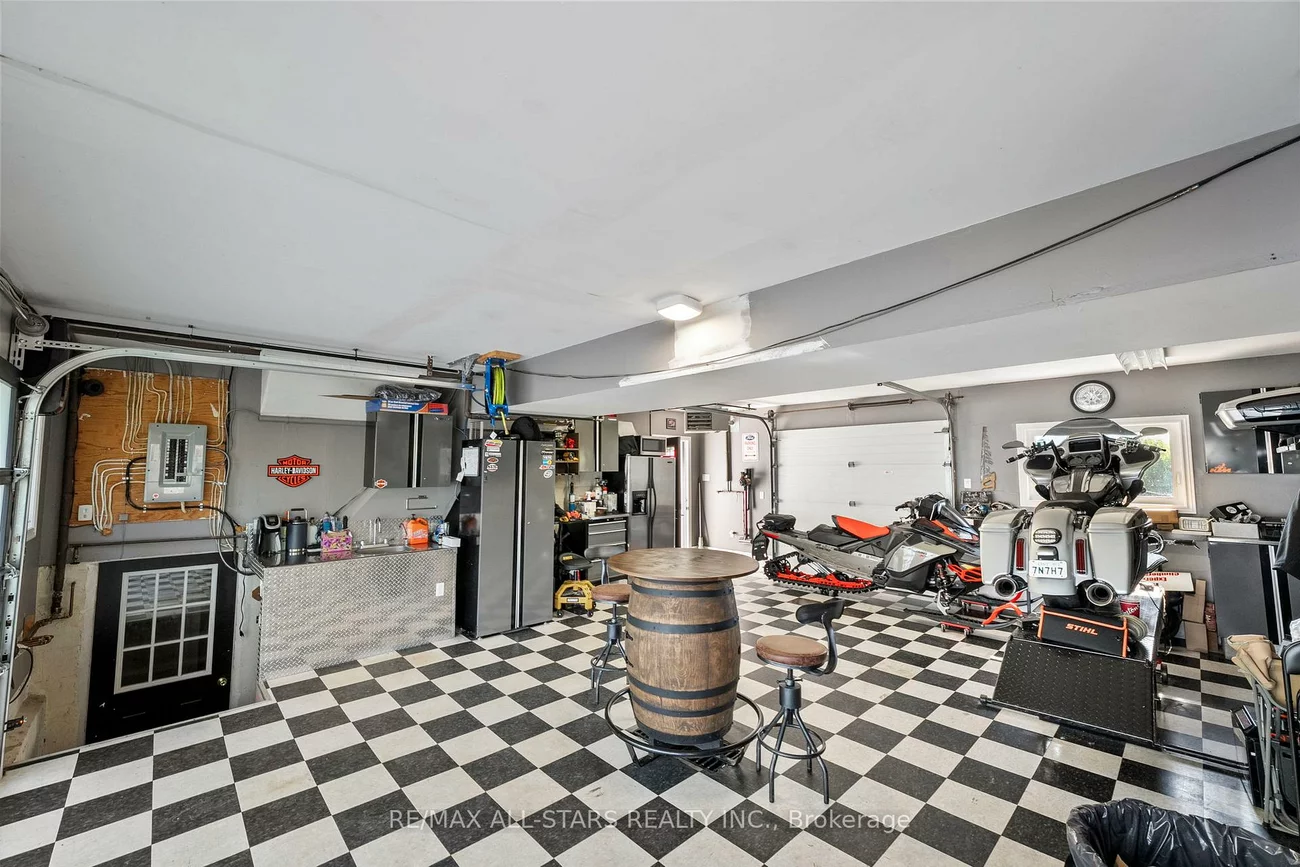 21002, Leslie, Rural East Gwillimbury, East Gwillimbury